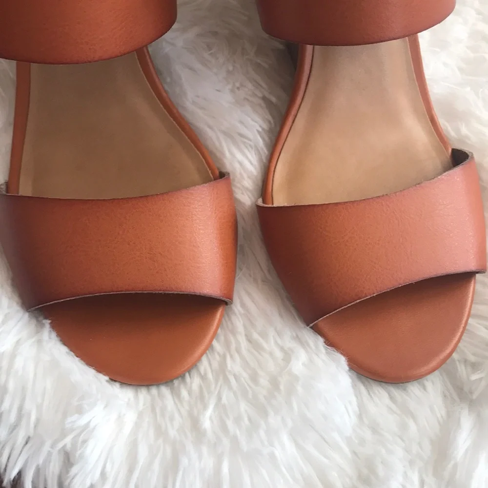Old Navy Slingback Wedge Sandals Size 10 - Picture 7 of 8